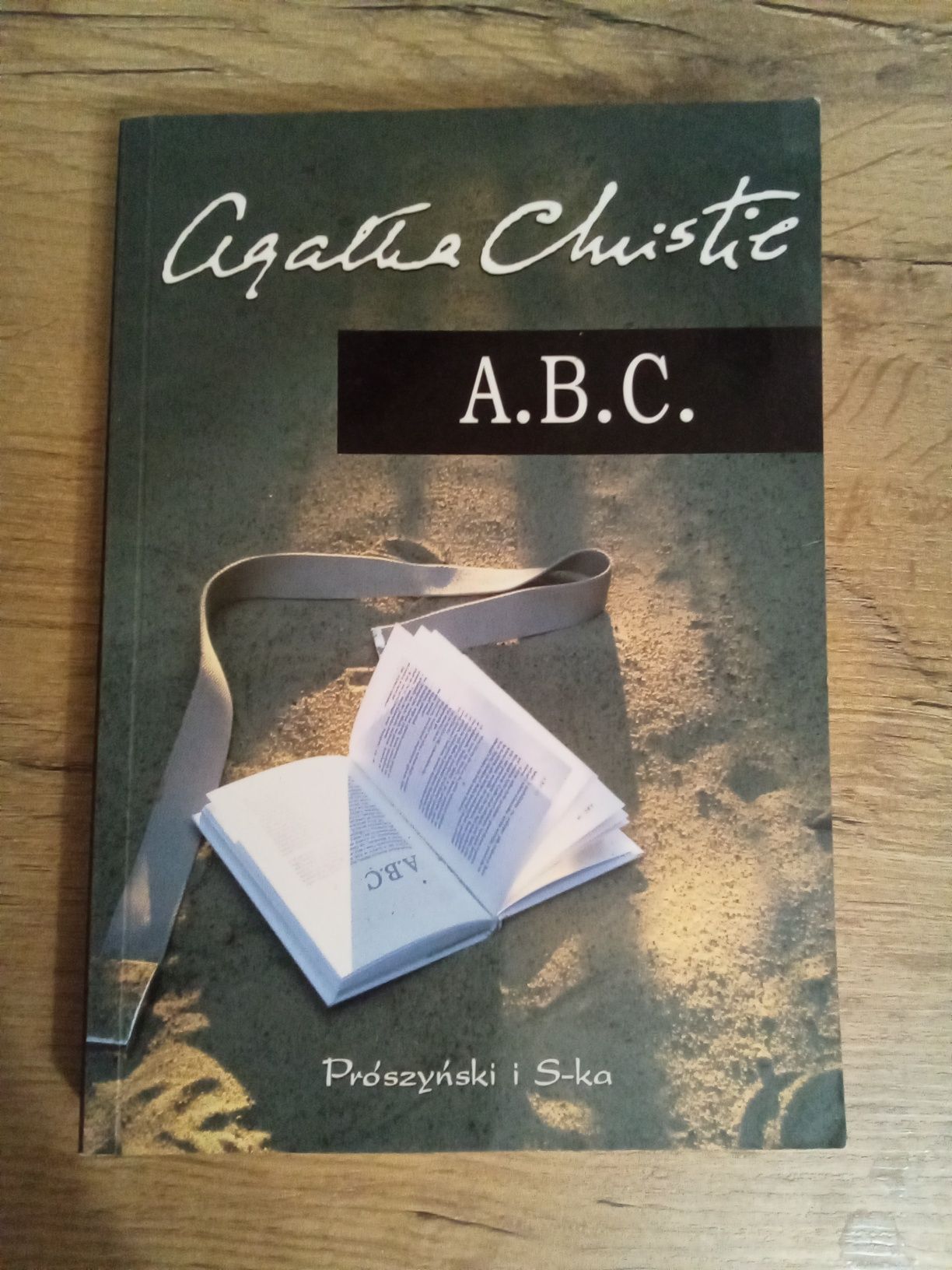 A.B.C. ABC Agatha Chrisitie KG