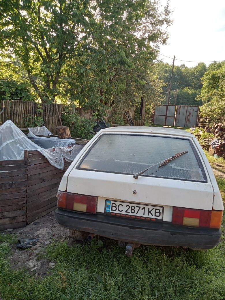 Продам автомобіль ваз 2108