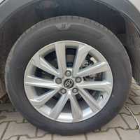 Sprzedam  opony letnie Bridgestone 215/60 R17, 96H bez felg.