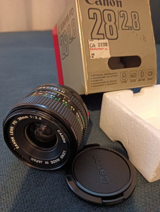 lente de câmara Canon objetivo 28mm  Como nova!*