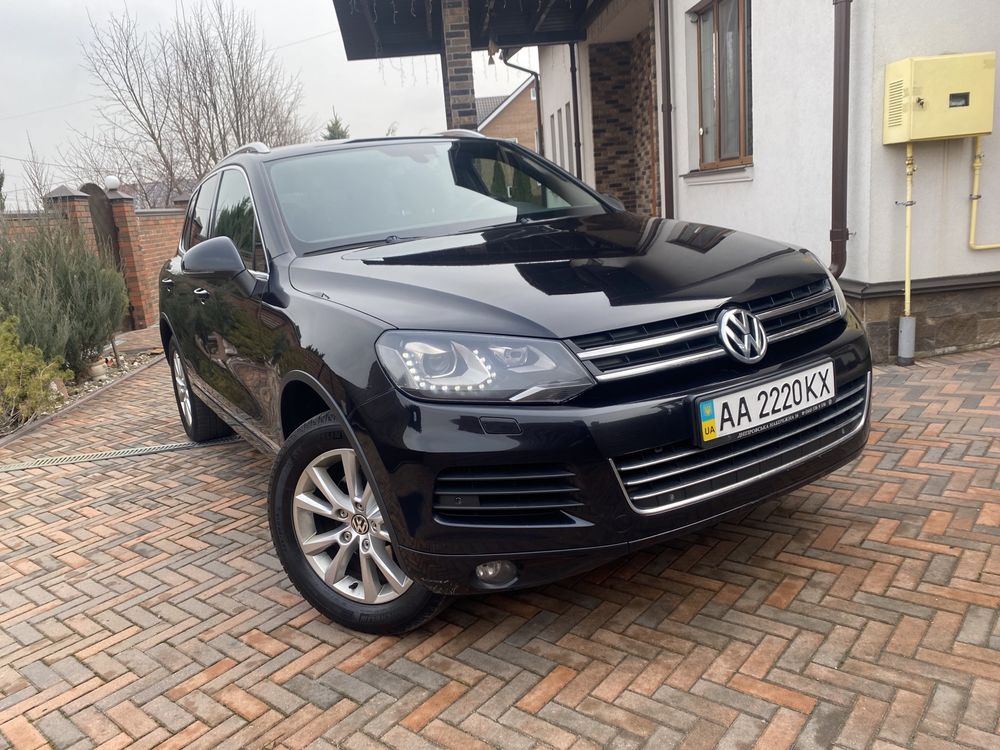 VW Touareg 2014р.Відмінний стан,1 власник,без дтп