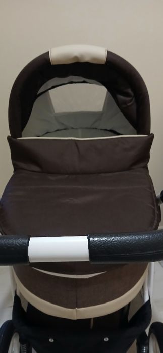 Коляска 2в1. Люлька і прогулянковий блок.