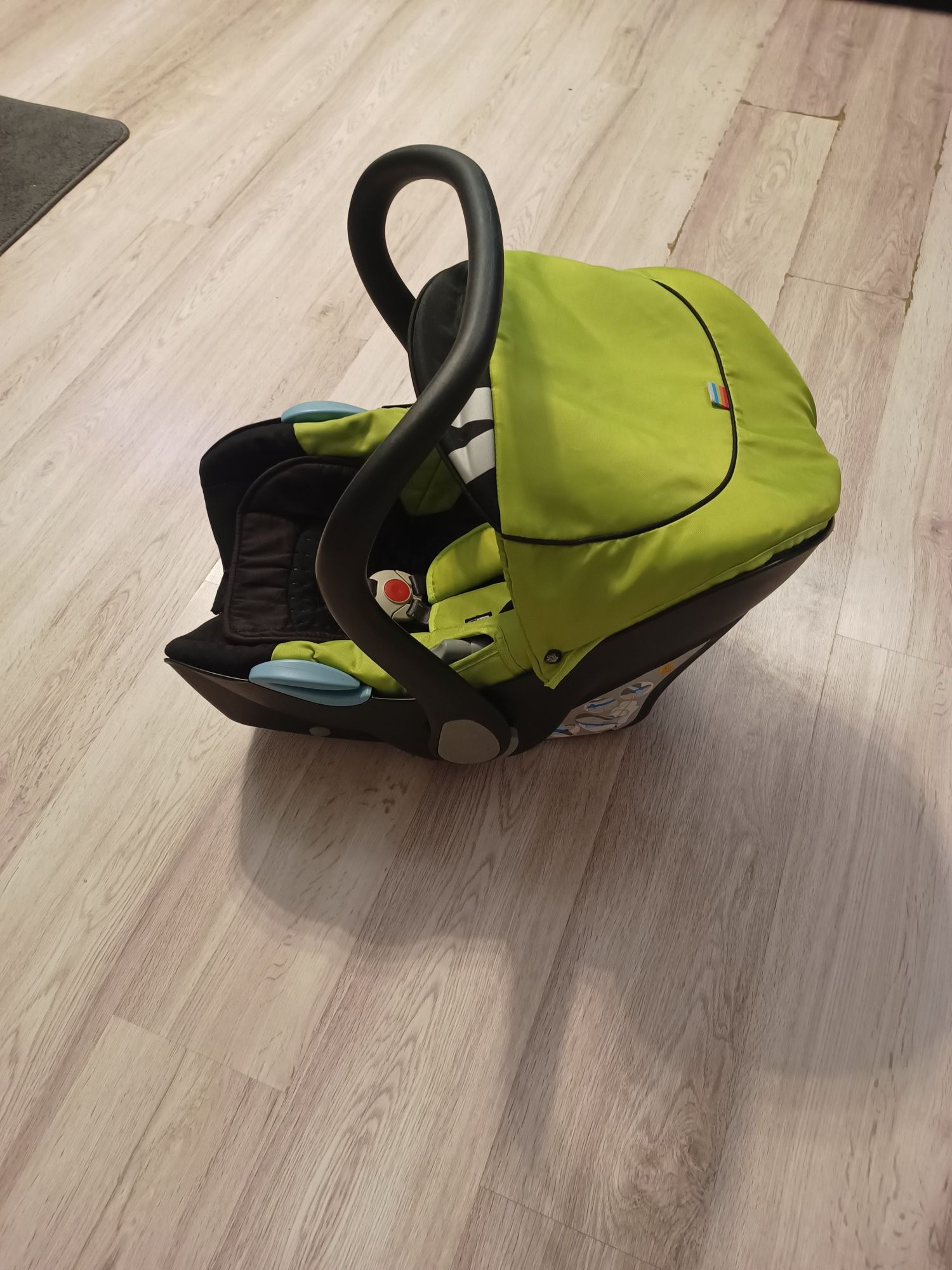Fotelik X-Lander x-car belleli zielony 0-13kg
