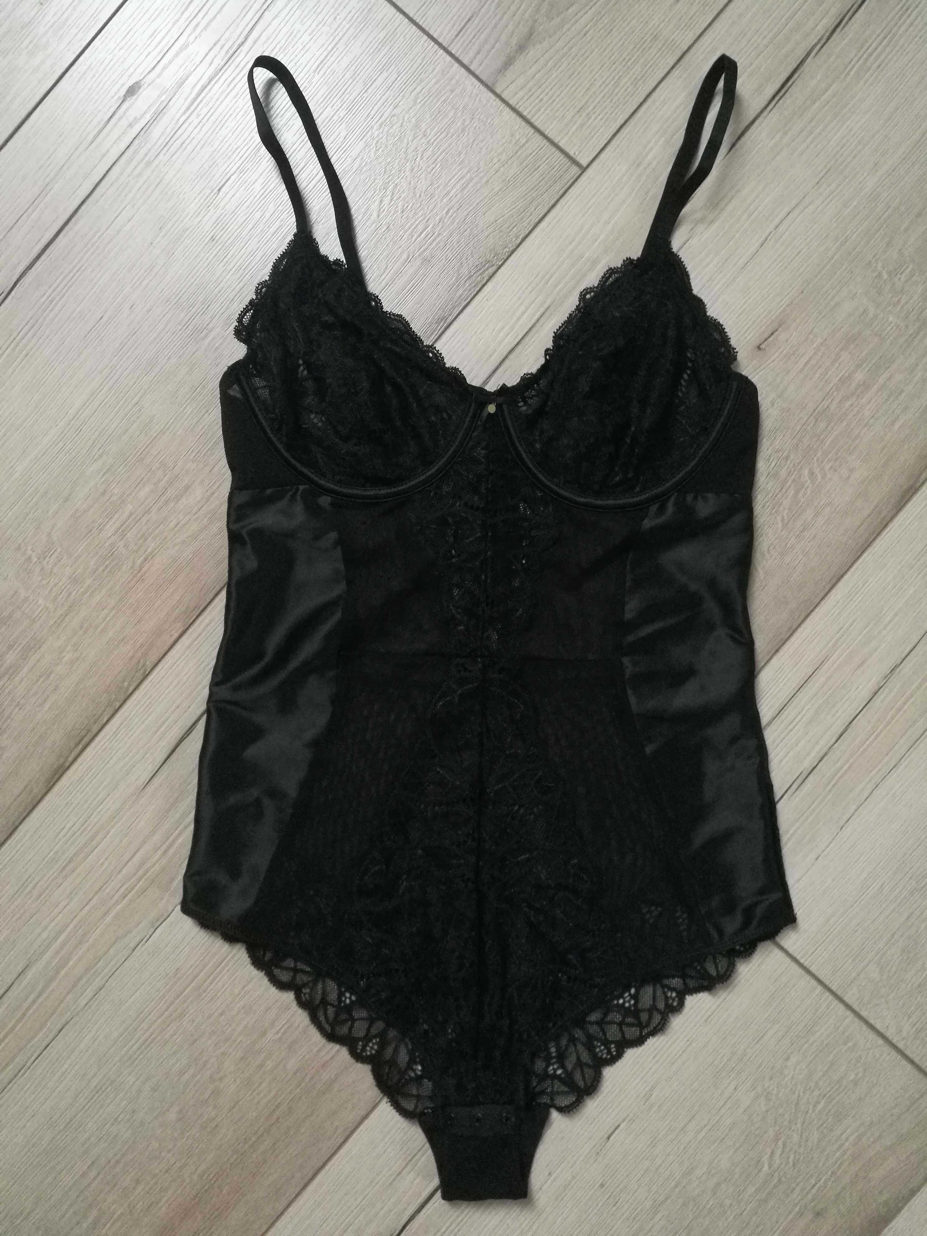 Czarne body koronkowe ESMARA Lingerie 75B