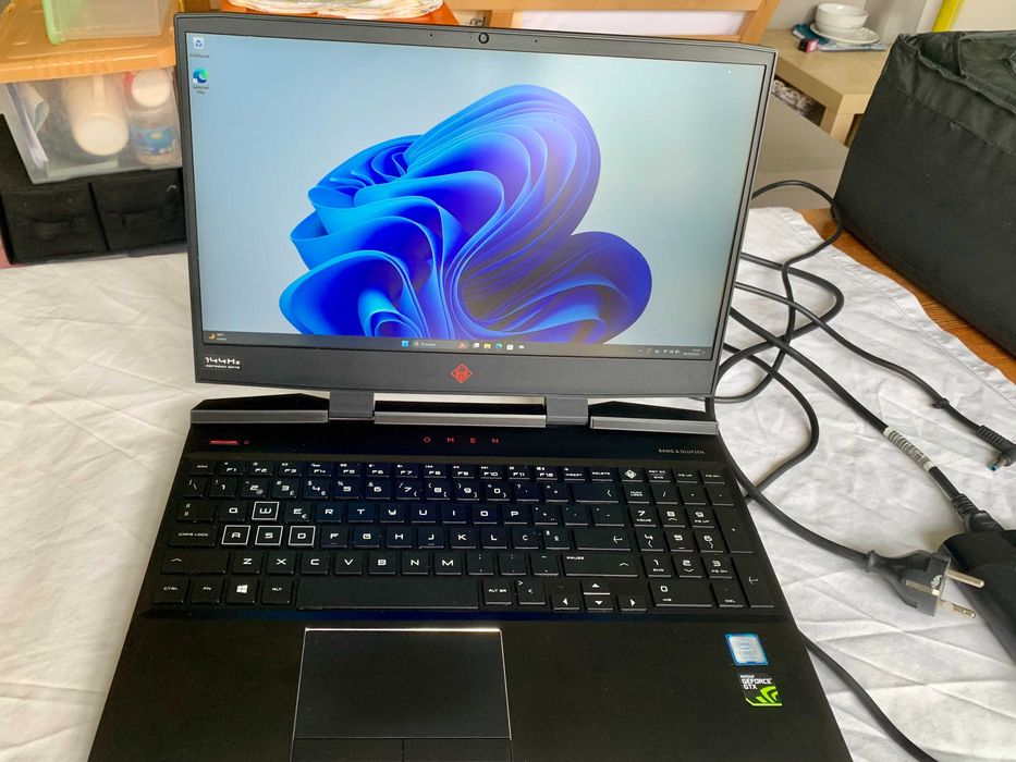 HP OMEN - dc 15 - Só um dono