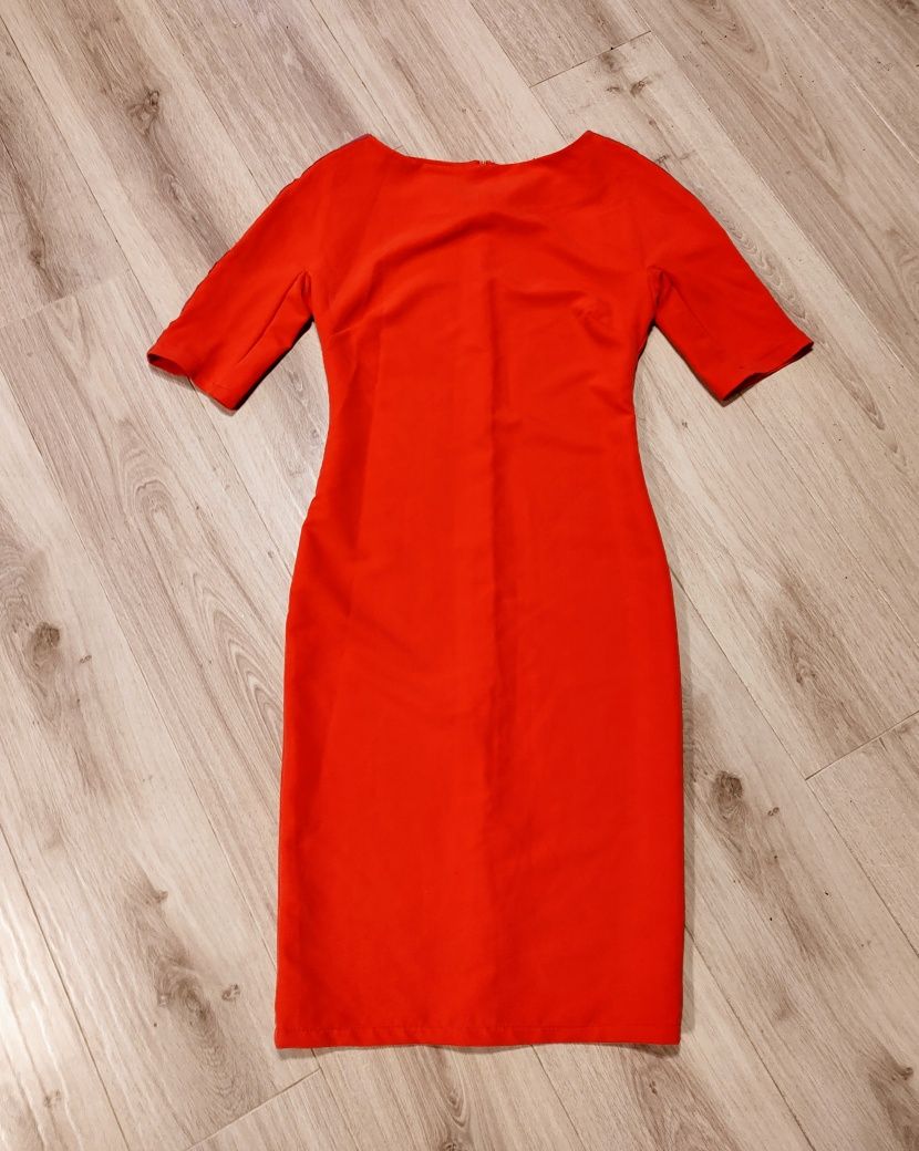 Prosta, elegancka klasyczna ołówkowa sukienka midi, roz.38