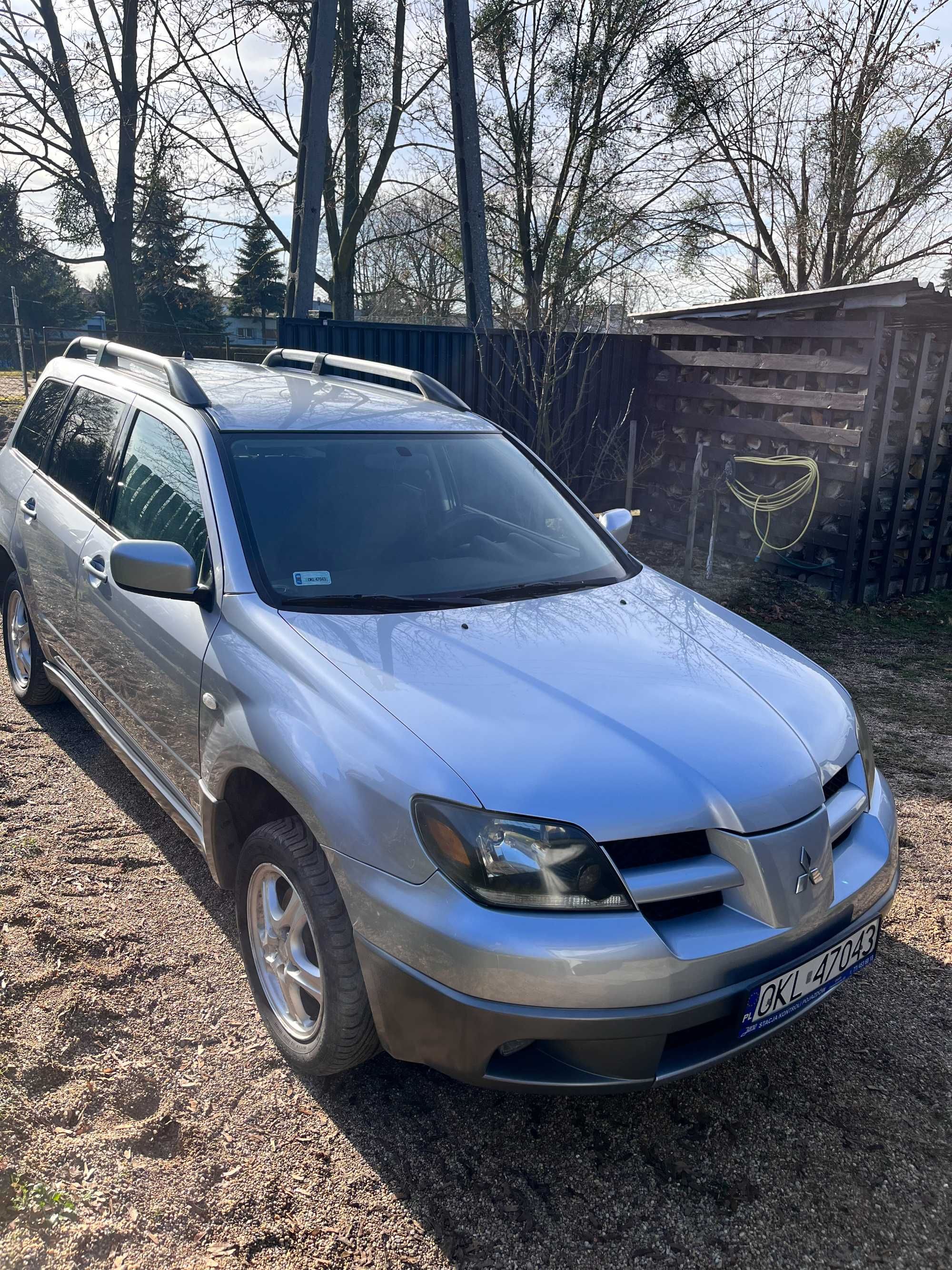 Mitsubishi Outlander 1