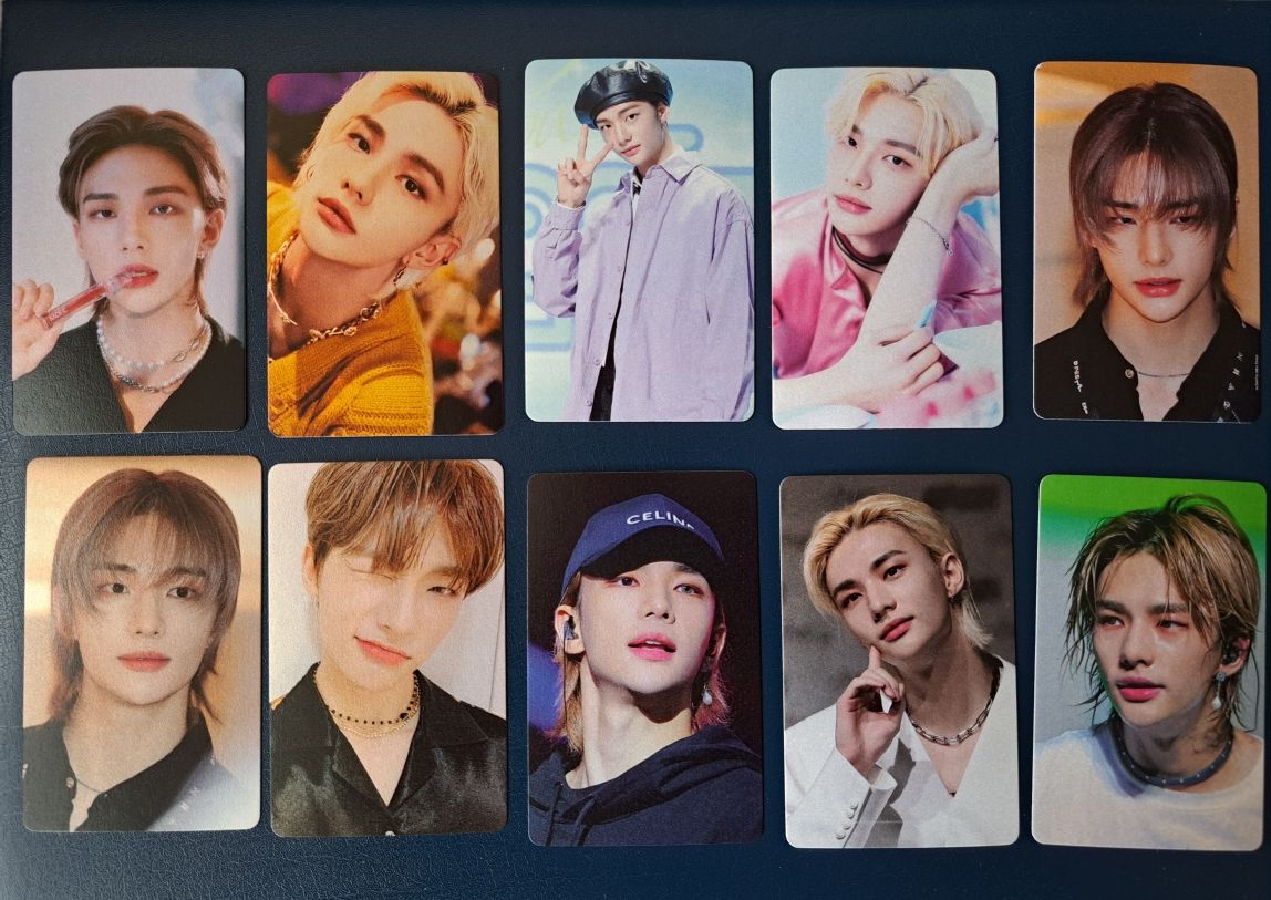 Hwang Hyunjin lomo cards