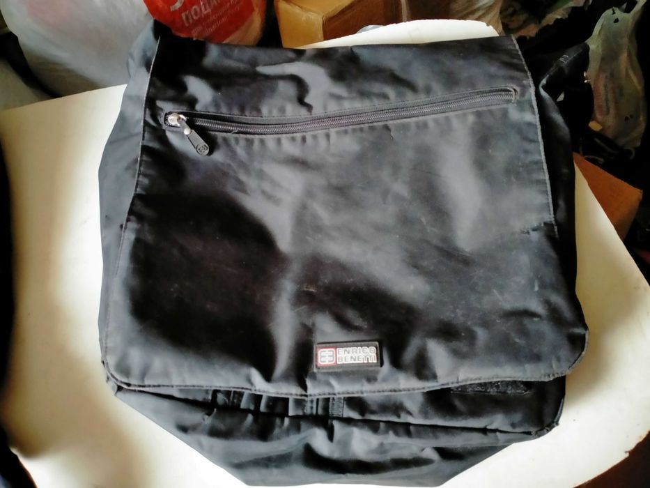 Сумки и портфели мужские как новые