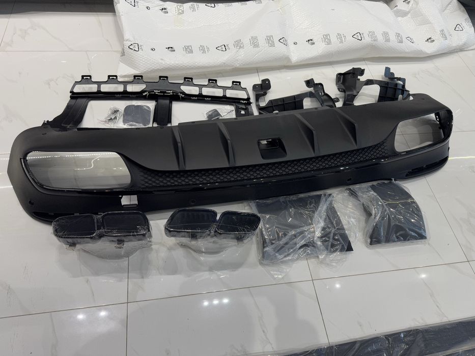 Диффузор и насадки GLS63 GLE63 AMG для Mercedes GLS X167 GLE W167 C167