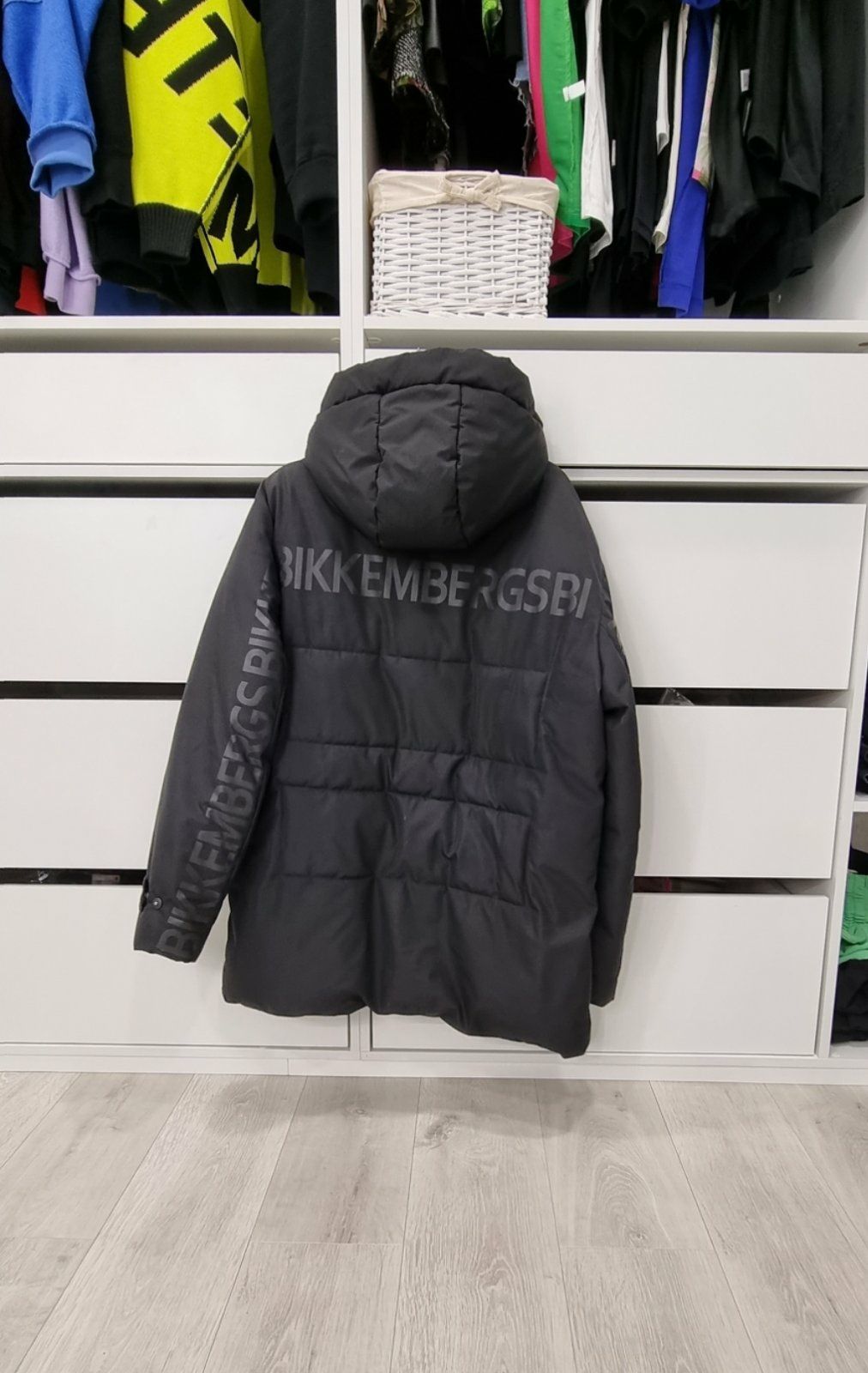 Куртка BIKKEMBERGS зимняя
BIKKEMBERGS
МФО банку - 305299

Отримувач пл