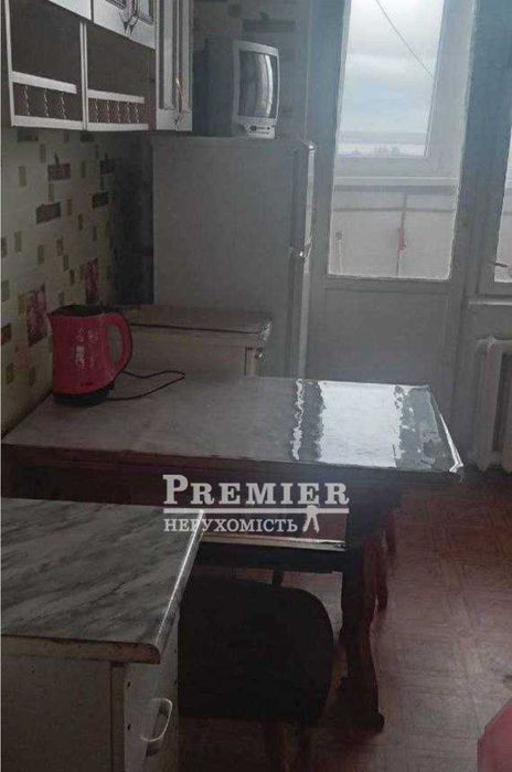 Продам квартиру на Марсельській. Ремонт. Сотовий проект.