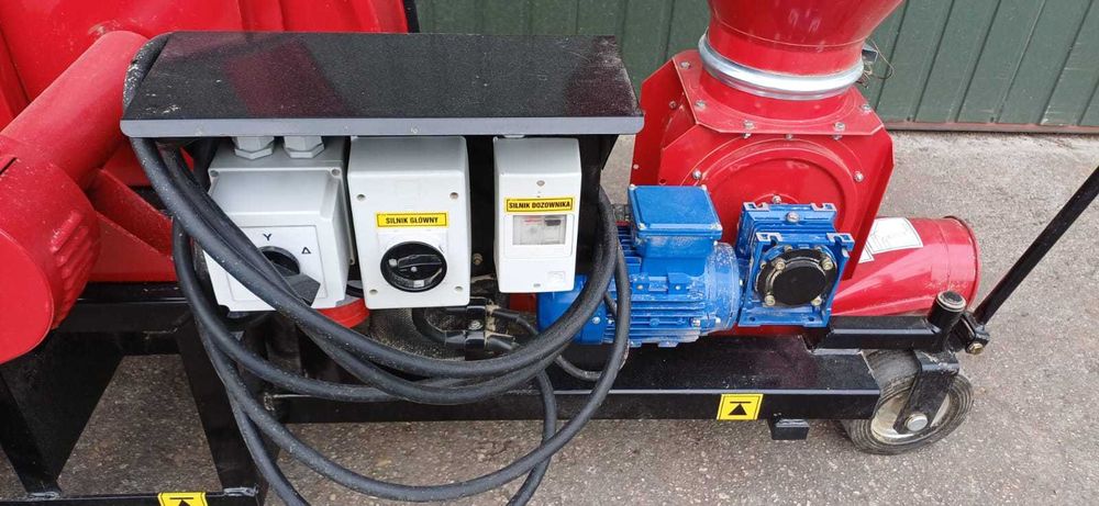 Przenośnik ssąco-tłoczący do zboża T207/2