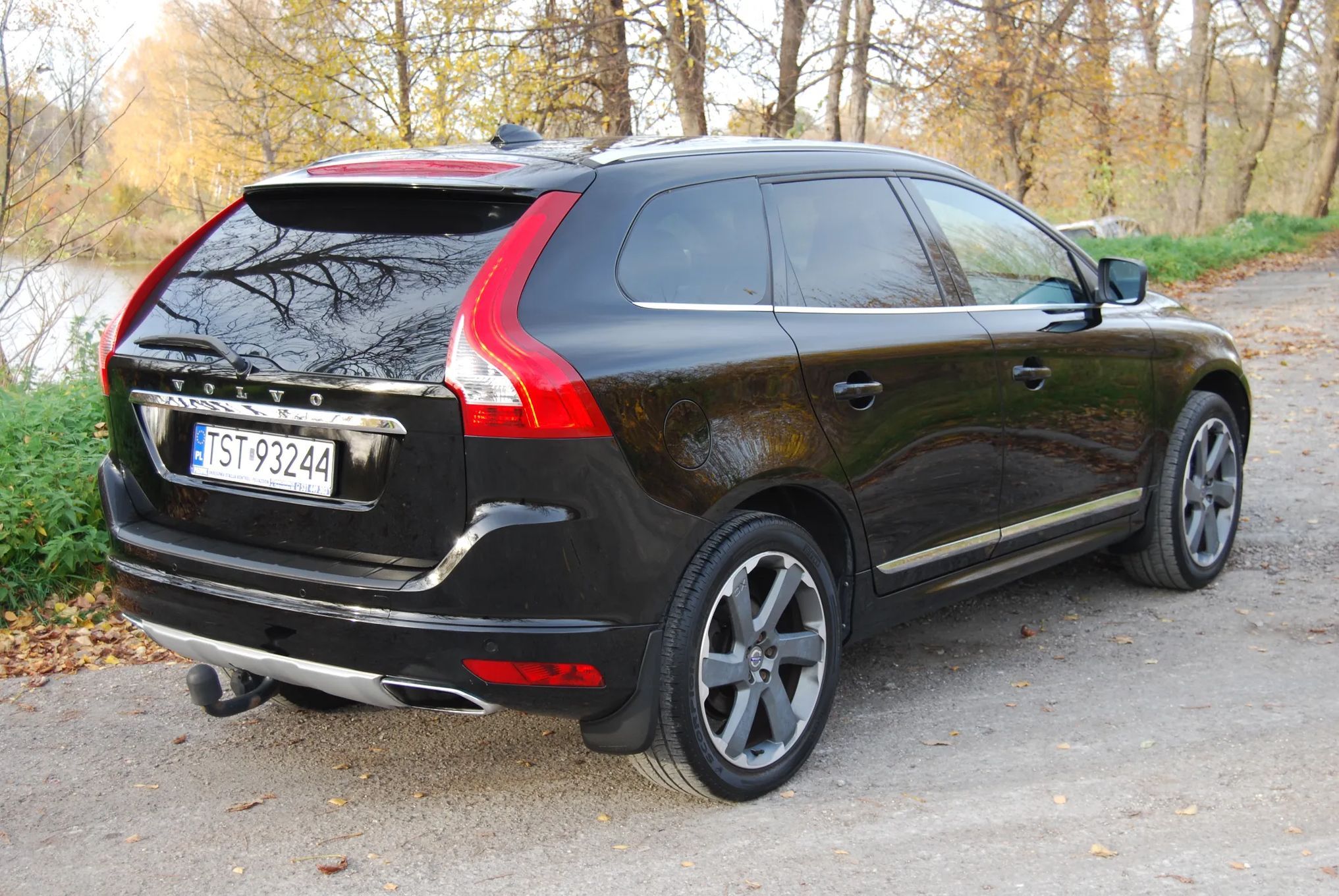 Volvo XC 60 summum D4 , bezwypadkowy