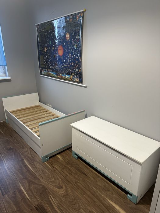 Zestaw mebli do pokoju dziecięcego Pinio Toto drewno