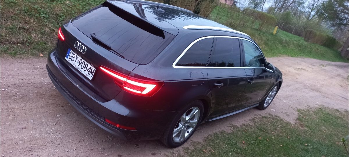 Audi A4 B9 S-Line 2.0TDI Ultra SPORT Full-Led Ambiente Virtual cockpit