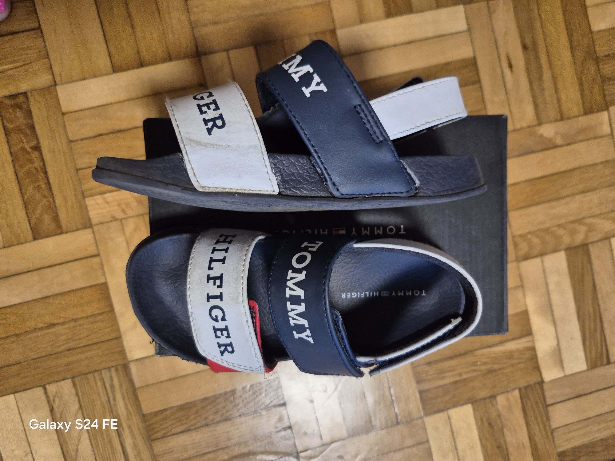 Sandały dziecięce Tommy Hilfiger roz. 27