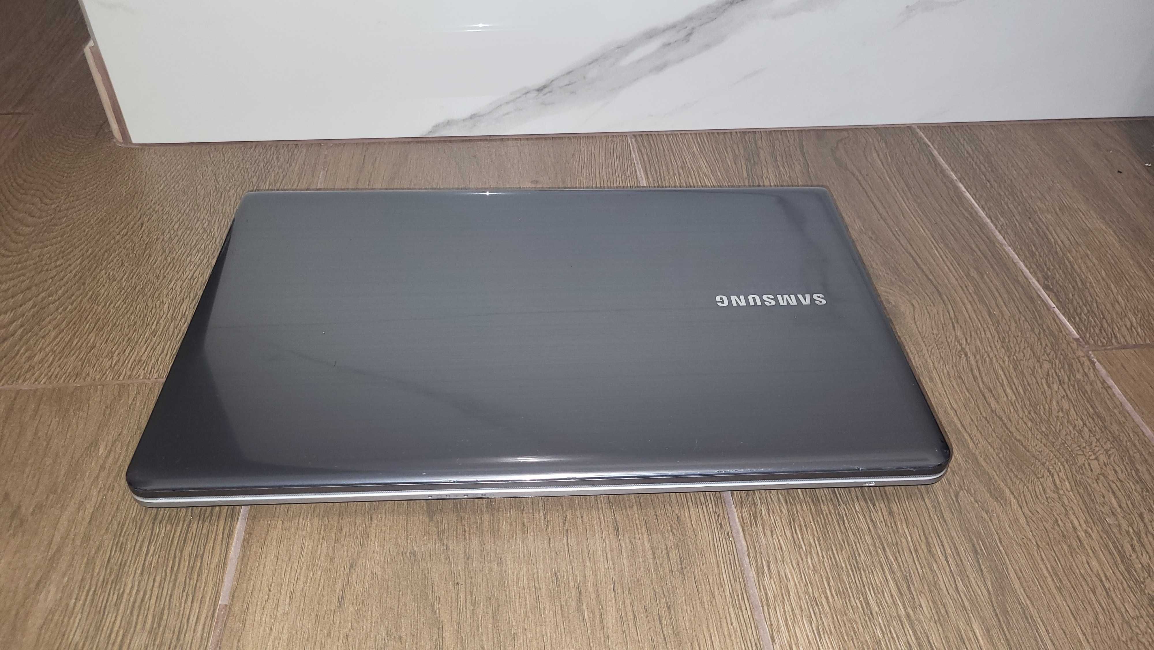 Samsung 350V5 15,6" Intel B970 Ram 8Gb HDD 500Gb