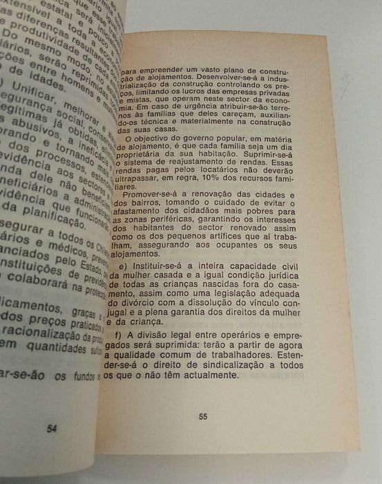 Chile: a etapa necessária, de A. Villaverde e José Garibaldi