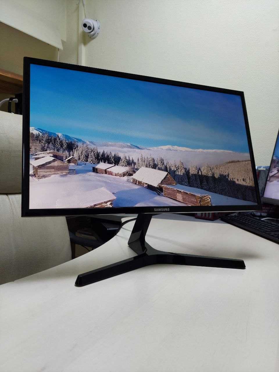 Монітор 24" Samsung S24F356F FullHD, PLS-матриця, LED, HDMI, VGA