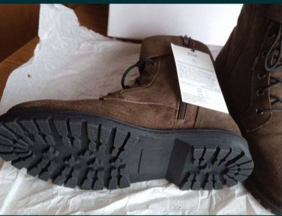 Ботинки сапоги женские 40