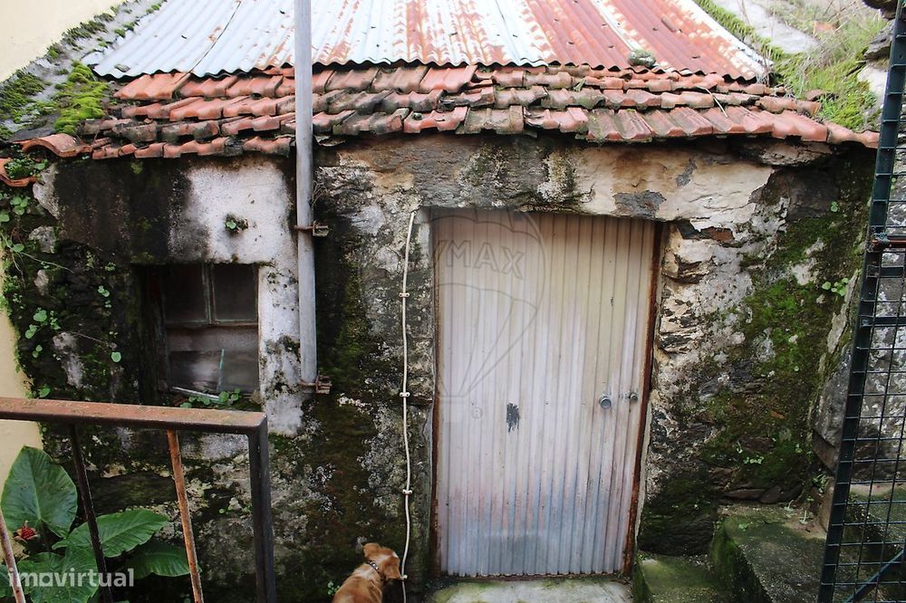 Moradia T0 para venda