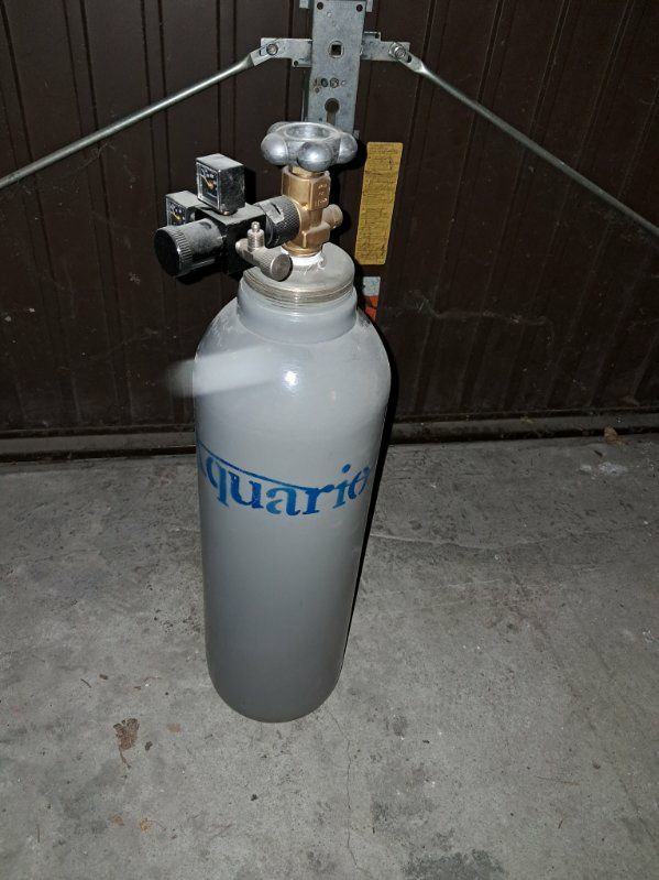 Butla CO2 8kg Aquario z reduktorem