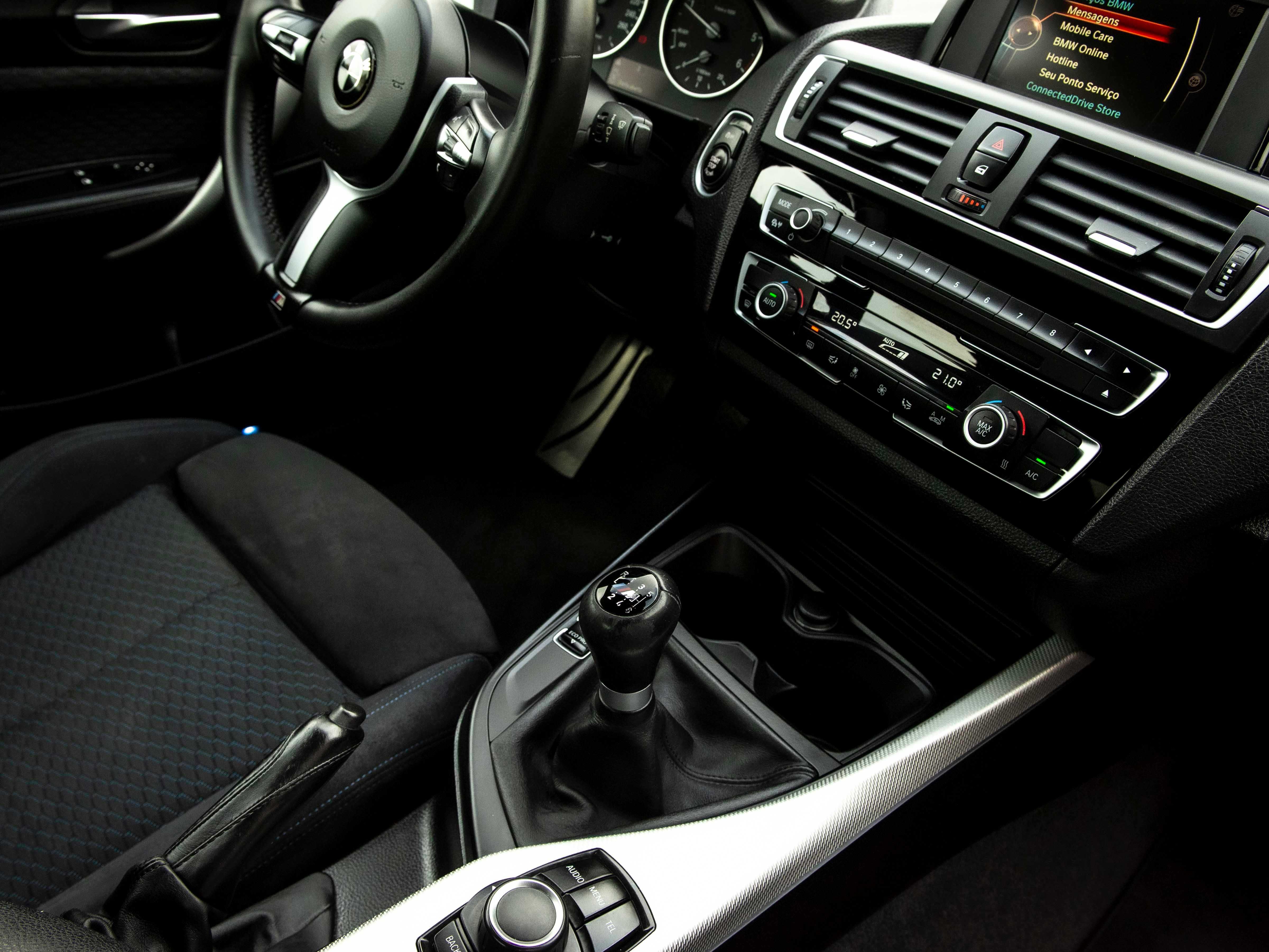 BMW 220D M SPORT com garantia