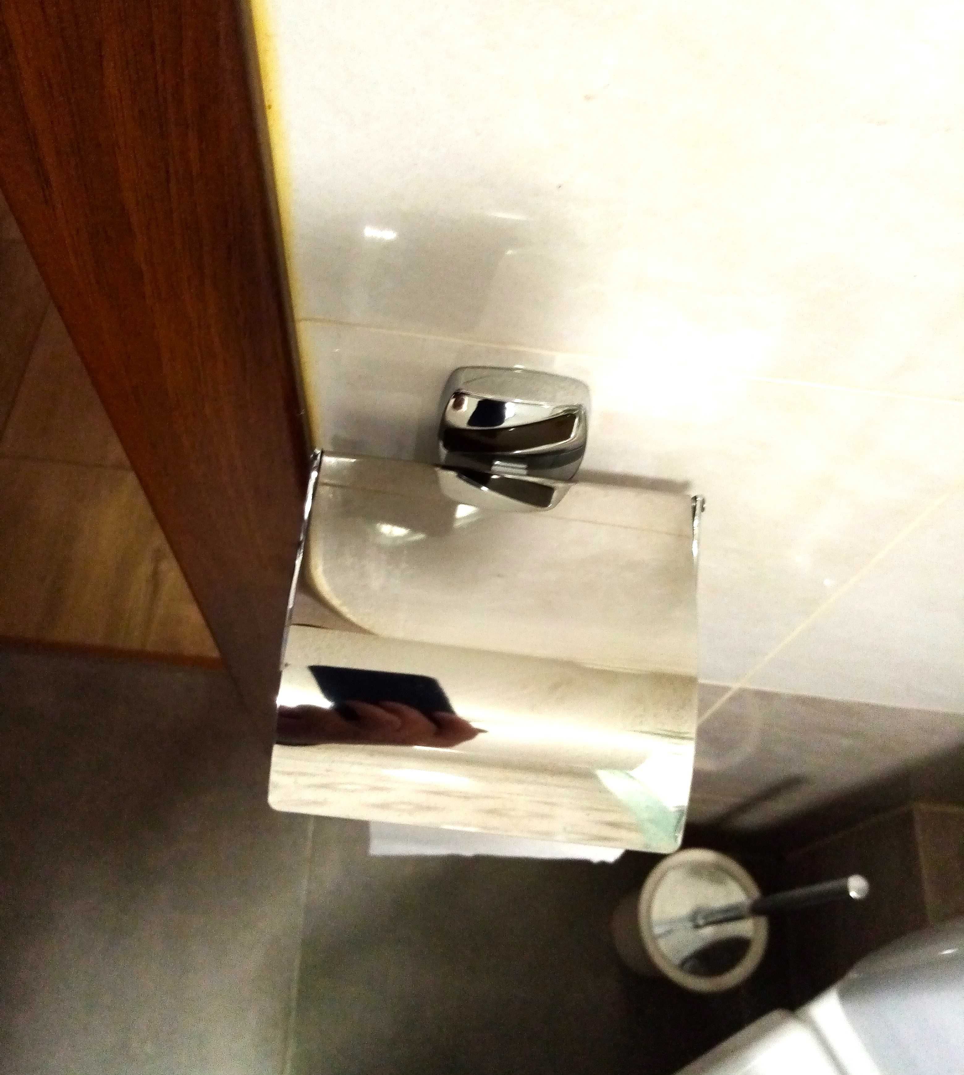 Dozownik mydła łazienkowy i uchwyt na papier - komplet