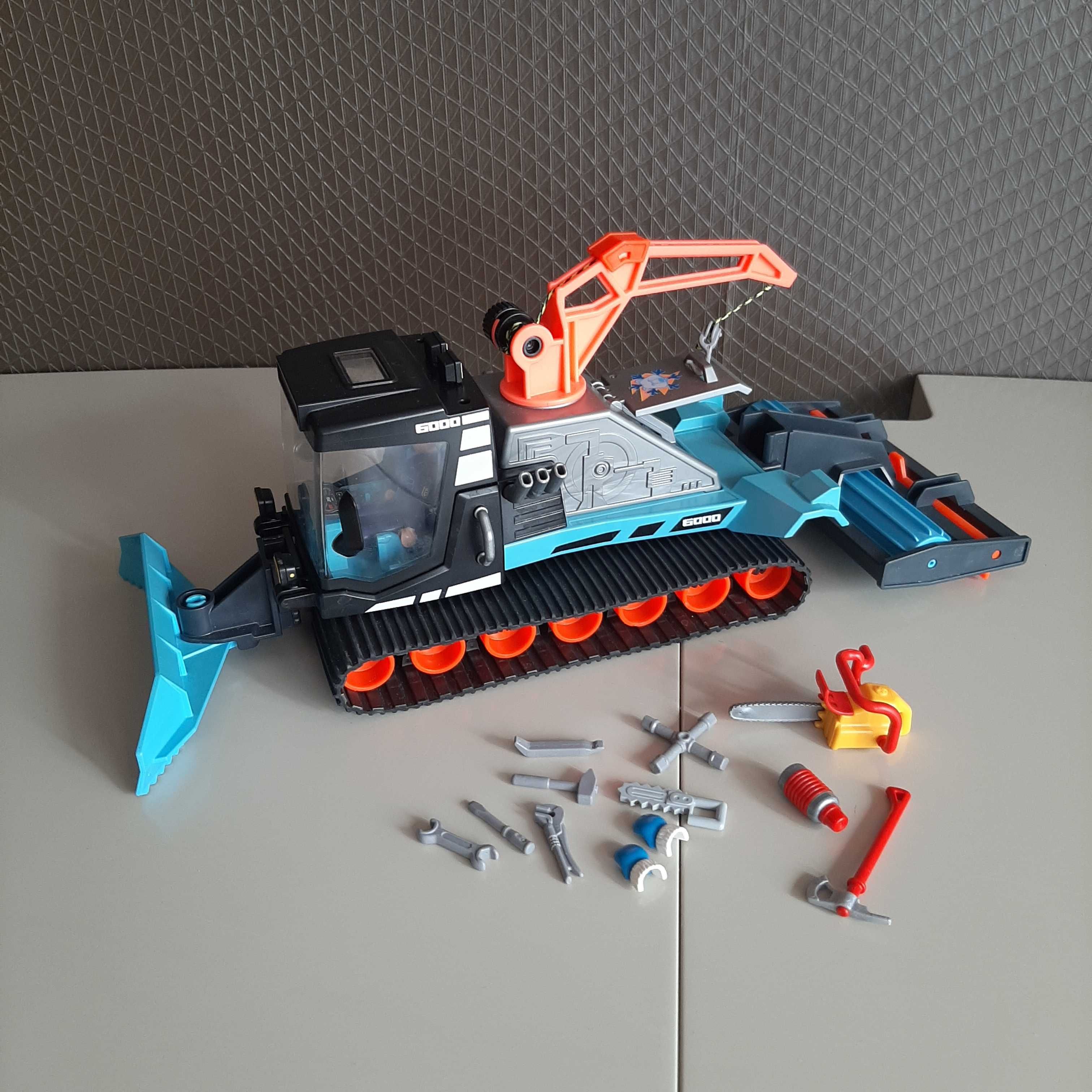 Конструктор Playmobil Снегоуборщик — за 50% розничной цены + ПОДАРОК!