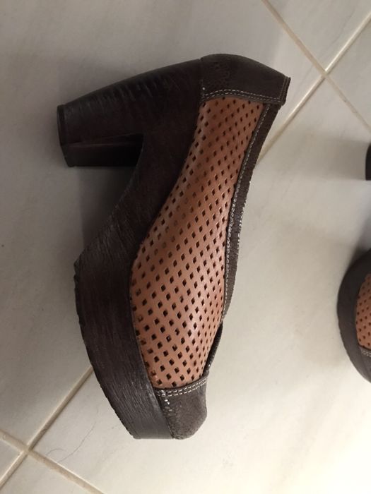 Sapatos N.36 de senhora Novos