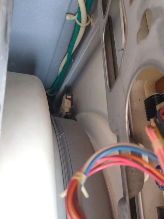 Продам стиральную машину Samsung fuzzy S821