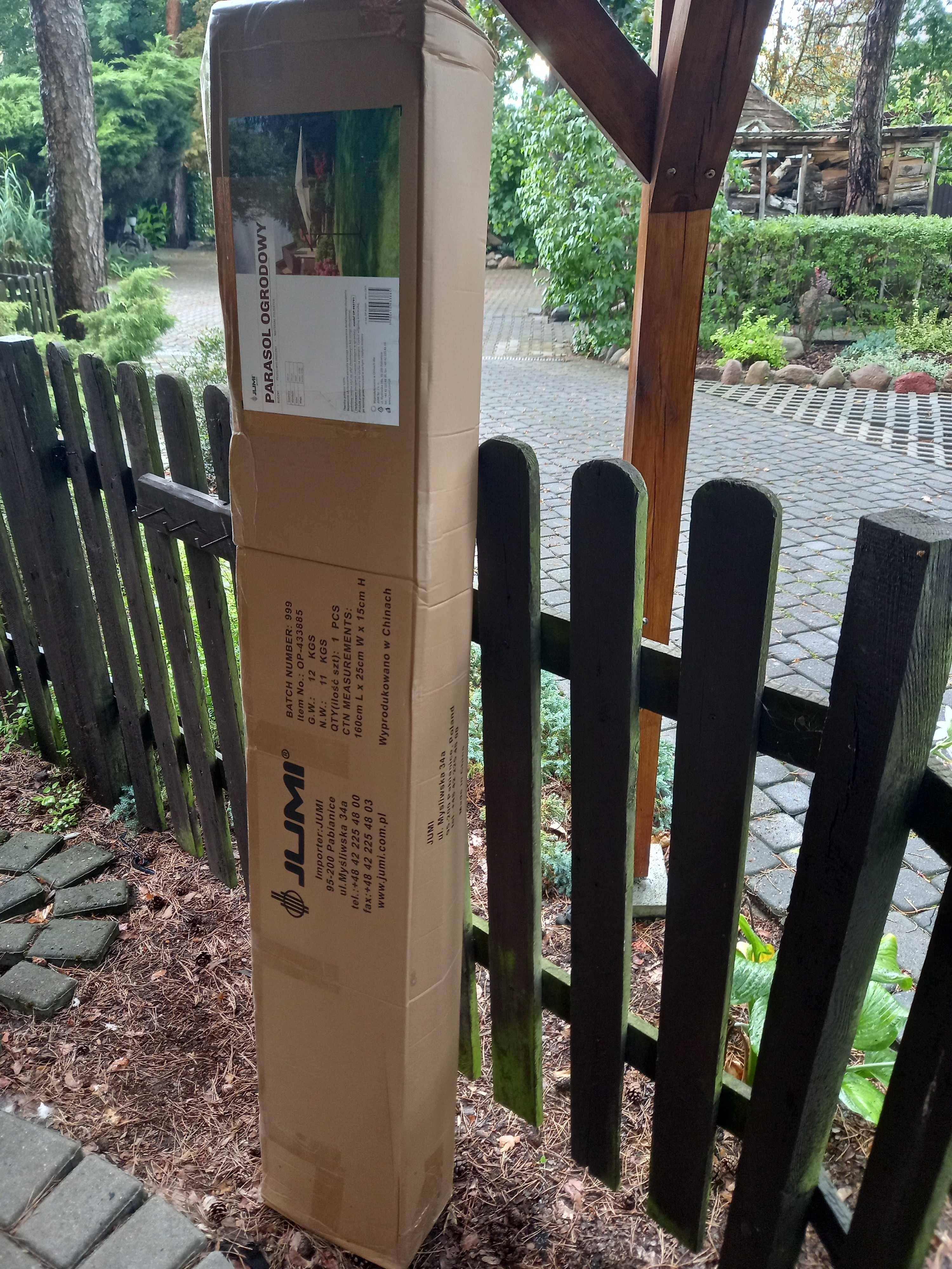 nowy nieużywany parasol ogrodowy boczny 3 metrowy beżowy / czarny