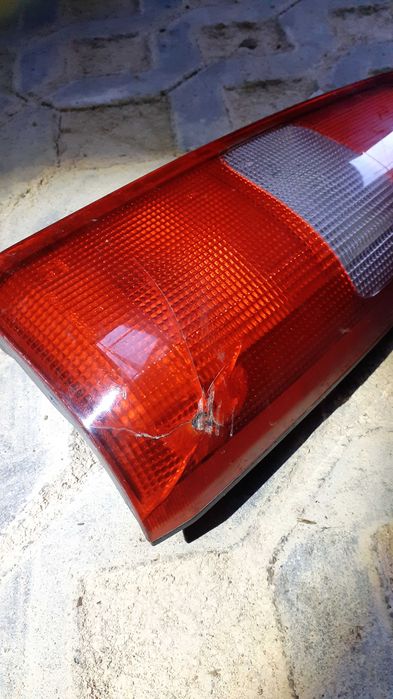 Farolim traseiro direito superior Suzuki Jimmy FJ
