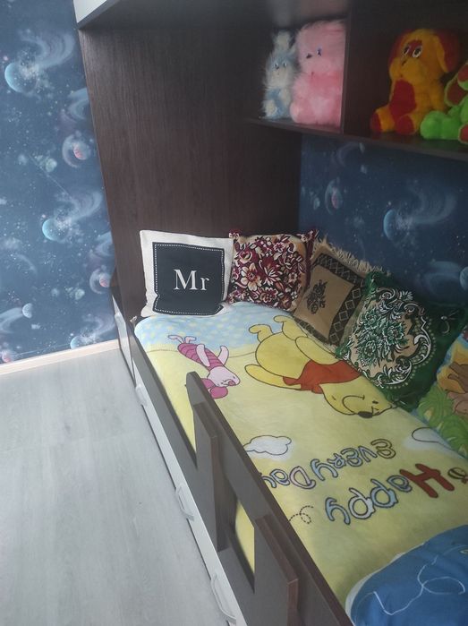 Двух ярусна кровать