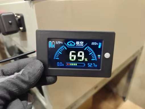 Продам ЖК -монітор для Smart BMS