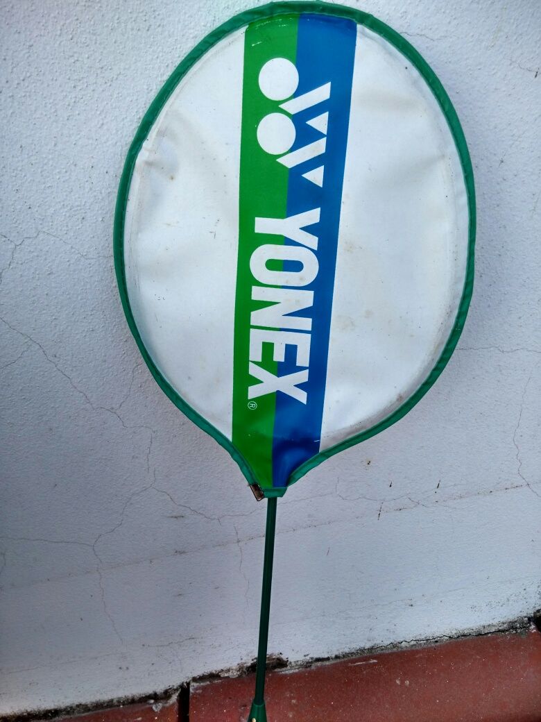 Raquete yonex .