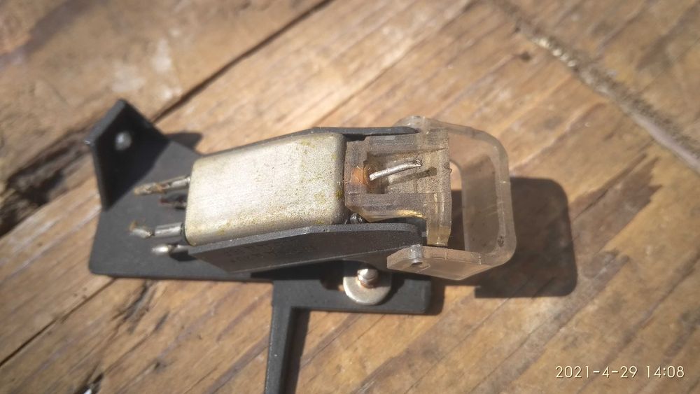 Головка звукоснимателя