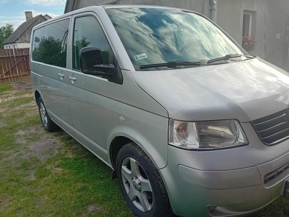 Volkswagen Transporter T5 2,5 TDI