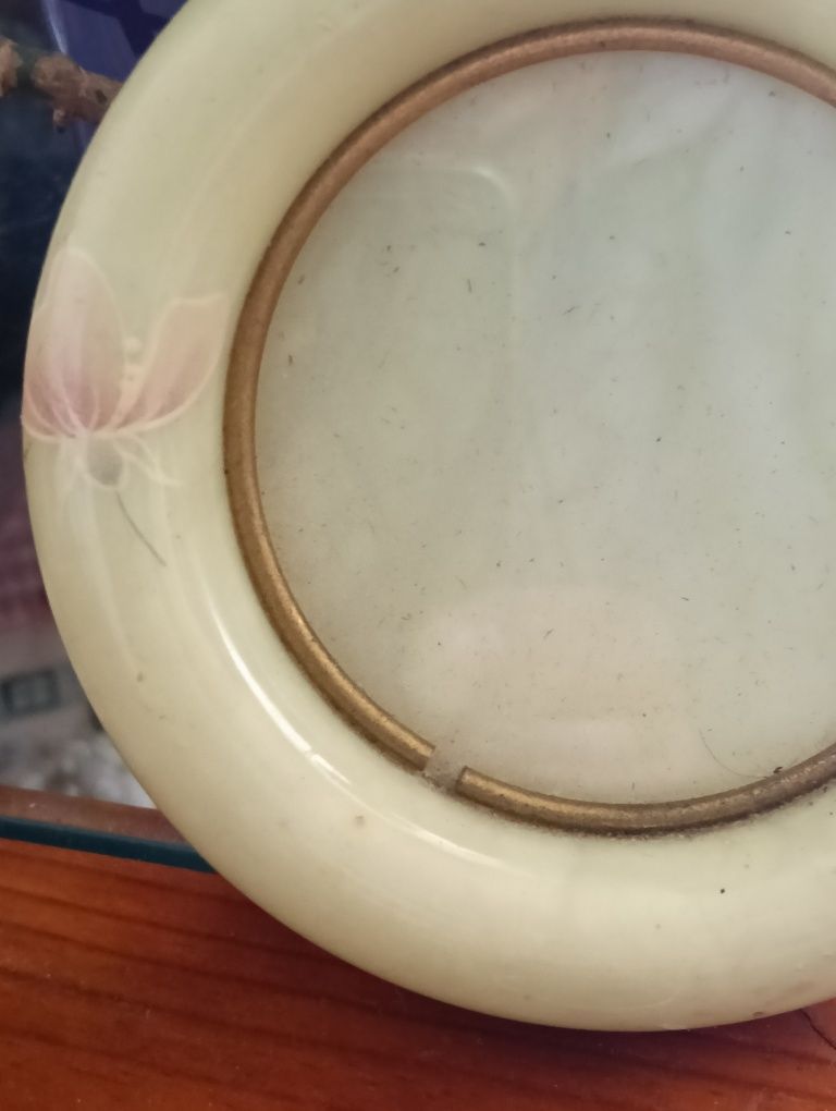 Bela moldura vintage de alabastro