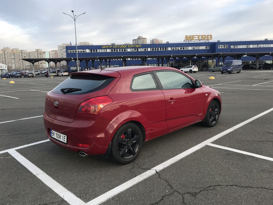 КіА Cee’d 2009 1,6 газ /бензин, автомат