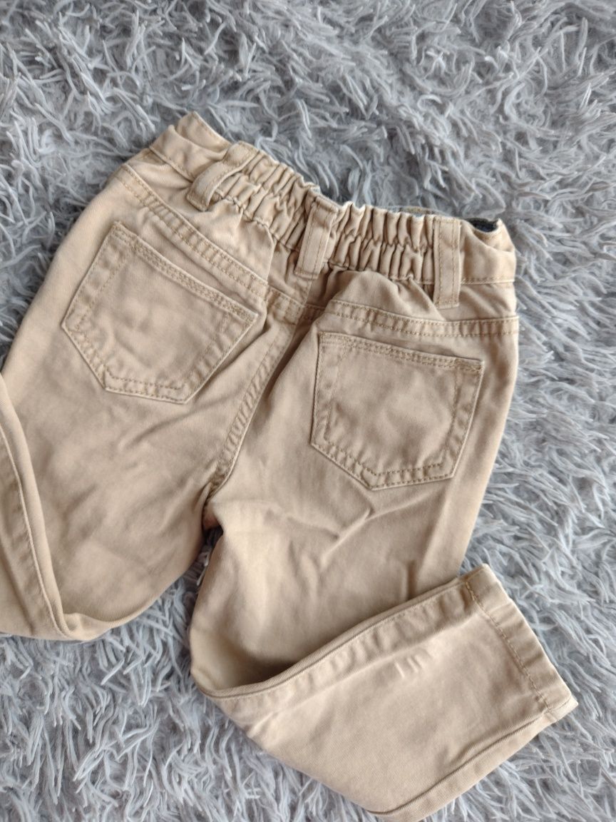 Spodnie 86/92 beżowe materiałowe jak jeans