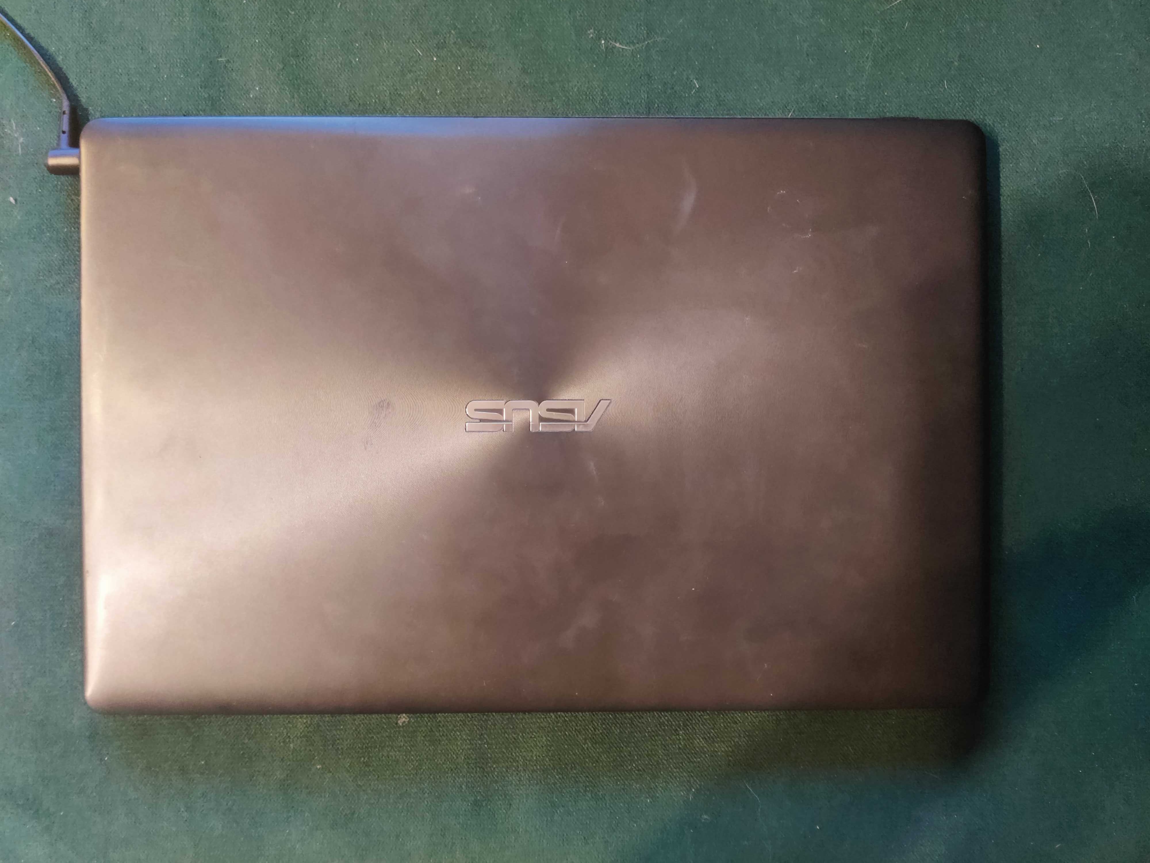 Laptop ASUS X550LC używany