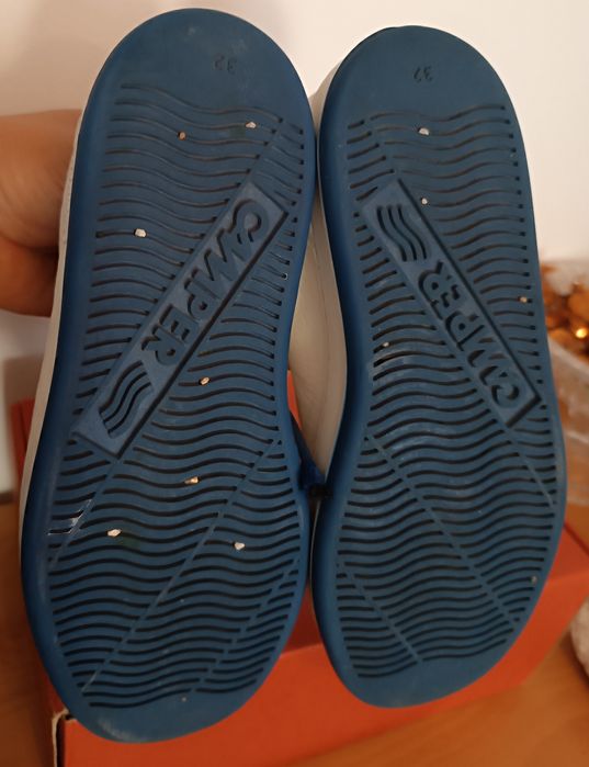 Tênis n.°32 da Camper