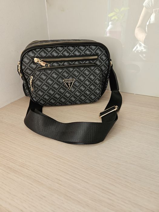 Damska torebka guess