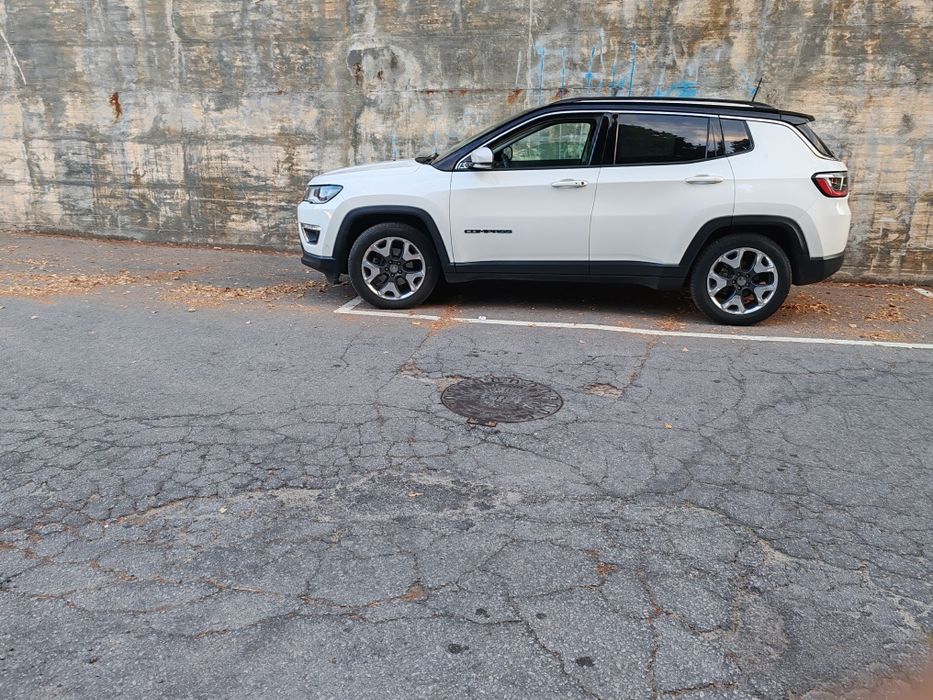 Jeep compass limited 93000km
