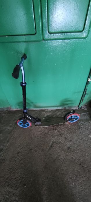 Дитячий самокат 6+