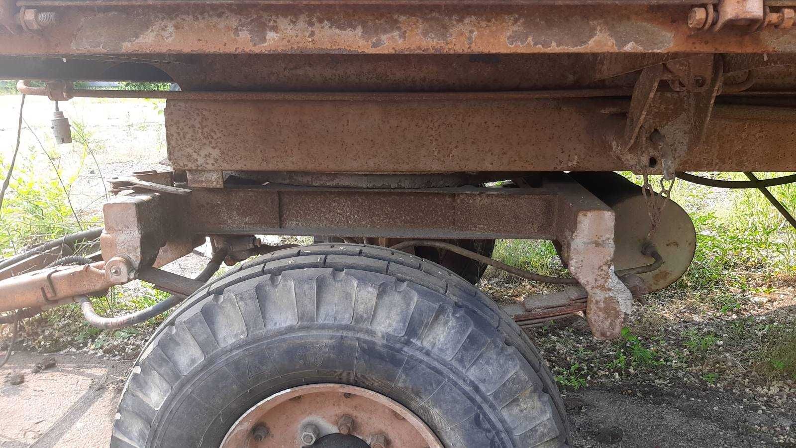 Продам причіп тракторний 2ПТС-4