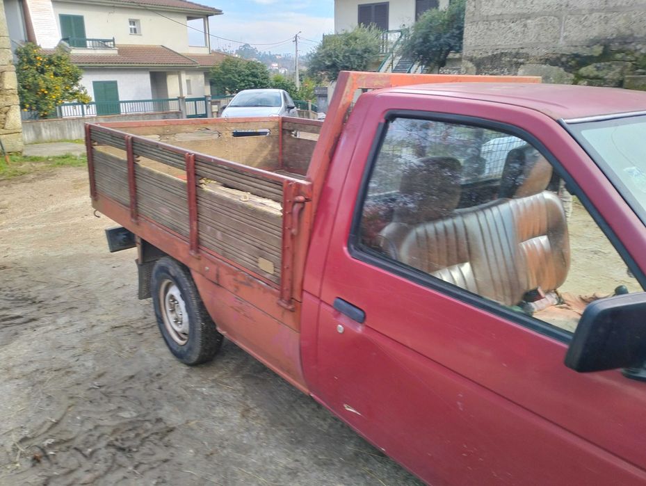 Nissan em bom estado