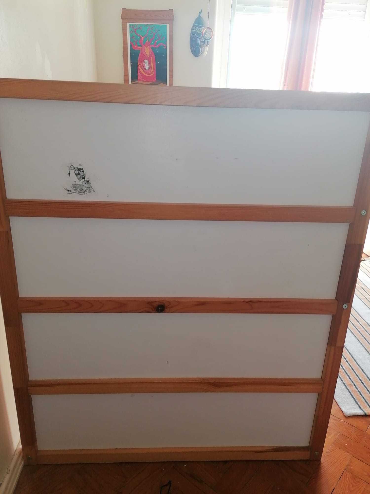 Cama beliche reversível Marca Ikea Kura